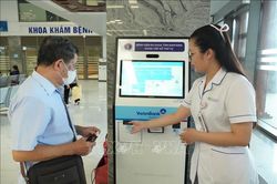 Số hóa trong quản lý và hành chính y tế gia tăng sự hài lòng của người bệnh