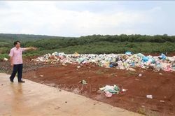 Diện mạo mới ở v&ugrave;ng qu&ecirc; từng l&agrave; 'điểm n&oacute;ng' r&aacute;c thải