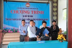 Xây dựng mô hình điểm 'Tôn giáo tham gia bảo vệ môi trường và ứng phó với biến đổi khí hậu'