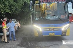 Thủ tướng yêu cầu xử lý dứt điểm 'bến cóc', xe hợp đồng trá hình