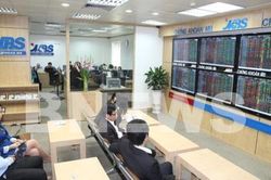 Cổ phiếu đáng chú ý ngày 21/8: VNM ACB VRE