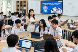 Trường v&ugrave;ng cao trước th&aacute;ch thức đưa AI v&agrave;o giảng dạy đại tr&agrave;