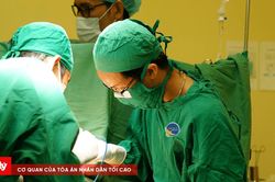 Bị đâm đứt động mạch, nam thanh niên mất gần 4 lít máu
