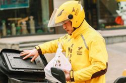 Cuộc chiến dịch vụ giao hàng tại Trung Quốc
