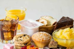 Đường Fructose c&oacute; 'nu&ocirc;i' tế b&agrave;o ung thư kh&ocirc;ng?