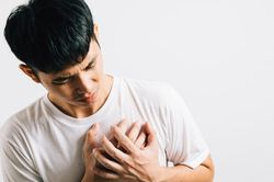 Xơ vữa động mạch không chỉ xuất hiện ở người lớn tuổi