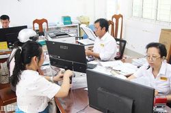 Xây dựng nền hành chính phục vụ nhân dân ở phường Long Xuyên và Mỹ Thới