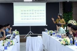Bồi dưỡng nghiệp vụ về phóng sự ảnh-kỹ năng kể chuyện bằng hình ảnh