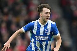 MU quyết đấu Arsenal giành chữ ký Jack Hinshelwood để nâng cấp tuyến giữa của HLV Carrick