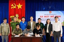 Ra mắt mô hình gia đình thanh niên không vi phạm giao thông, không ma túy xã Ia Le
