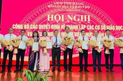 Gia Lai: Công bố quyết định thành lập các cơ sở giáo dục và điều động, bổ nhiệm viên chức quản lý