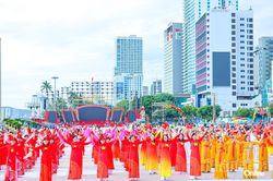 CHÀO MỪNG ĐẠI HỘI ĐẠI BIỂU LIÊN HIỆP CÁC TỔ CHỨC HỮU NGHỊ KHÁNH HÒA LẦN THỨ VIII, NHIỆM KỲ 2026 - 2031: Hội UNESCO tỉnh Khánh Hòa: Mở rộng giao lưu, quảng bá văn hóa