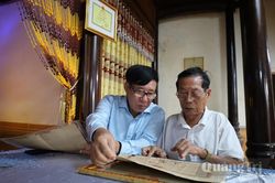 Mái nhà giữa vòng vây