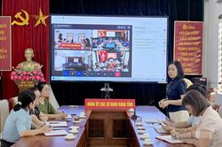 Đổi mới sinh hoạt chi bộ từ giám sát trực tuyến