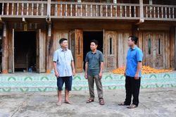 Lắng nghe Nhân dân