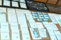Đã có kết quả giám định kim cương trong vụ án buôn lậu xuyên quốc gia