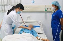 Cảnh báo nhiều rủi ro khi tiêm, truyền 'thuốc bổ não'
