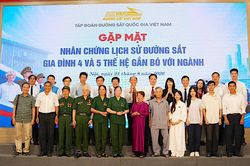Đường sắt tri ân những thế hệ cán bộ, nhân viên dựng xây truyền thống
