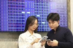 Chứng khoán ngày 21/8: VN-Index tăng gần 34 điểm, nhóm chứng khoán dẫn sóng