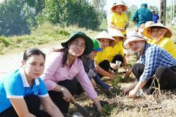 An Giang: Xã Vĩnh Bình xây dựng làng xóm xanh, sạch và không ma túy