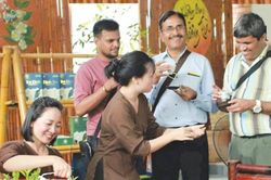 'Có hàng' chưa đủ, HTX phải 'sẵn sàng xuất khẩu'