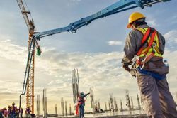 Cổ phiếu xây dựng sẽ bật tăng từ nền tốt?