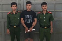 Bắt tạm giam 2 đối tượng lừa tách sổ chiếm đoạt tài sản