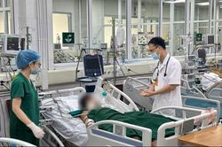 Tự mua thuốc Nam trên mạng, nam thanh niên 28 tuổi nguy kịch
