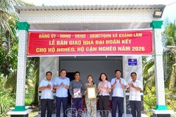 Xã Khánh Lâm bàn giao 8 căn nhà Đại đoàn kết