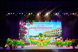 Gìn giữ đờn ca tài tử từ thế hệ học sinh Cà Mau