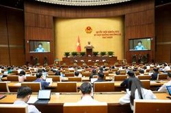 Tr&igrave;nh Quốc hội giảm 30% thuế thu nhập c&aacute; nh&acirc;n, thu nhập doanh nghiệp trong 2 năm 2026-2027