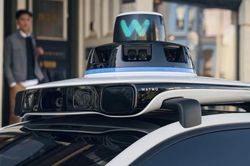 Nevada cấp phép robotaxi thu phí cho Tesla, Waymo, Uber