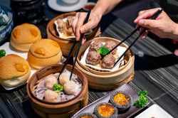Dim sum có nghĩa là gì?