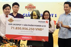 Người 'ẵm' độc đắc gần 72 tỷ đồng đã trúng số hơn 1.100 lần