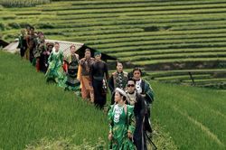 Di sản ruộng bậc thang Mù Cang Chải trở thành cảm hứng thời trang độc đáo