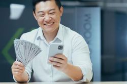 Tuổi 30 bỏ ngoài tai lời chê 'bủn xỉn': Sau vài năm mới thấy quyết định đó đáng giá thế nào