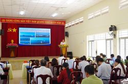 Trang bị kiến thức biển đảo cho nhiều cán bộ tổ dân phố