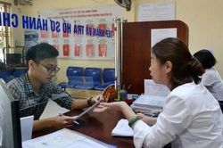 Những trường hợp công chức tạm thời chưa được giải quyết thôi việc