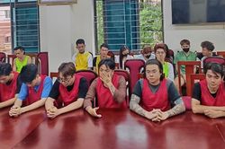 Hình ảnh các đối tượng chuyên kích động bạo lực học đường qua kênh youtube 'Phạm Tuấn ENTERTAINMENT'