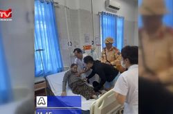 Phút chạy đua với thời gian của các chiến sĩ CSGT cứu người ngất xỉu trên đường