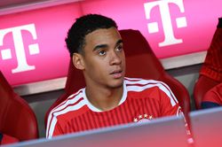 Bayern lý giải hai lần Musiala đổ gục