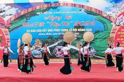 Rộn ràng Tết Xíp Xí, gìn giữ di sản Nàng Han ở Mường Chiên