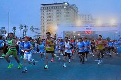 Sầm Sơn dùng giải marathon để kéo du lịch vượt mùa vụ