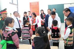 Kh&aacute;nh th&agrave;nh trường nội tr&uacute; li&ecirc;n cấp v&ugrave;ng bi&ecirc;n giới L&oacute;ng Phi&ecirc;ng