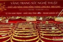 Gi&aacute; v&agrave;ng ng&agrave;y 22/8: Trong nước, thế giới tiếp đ&agrave; tăng kh&ocirc;ng ngừng nghỉ