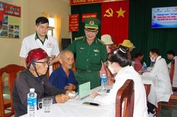 Chung tay chăm lo sức khỏe, đời sống người dân xã Ô Loan