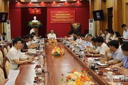 Gỡ vướng các dự án điện trọng điểm ở khu vực Hòa Bình cũ