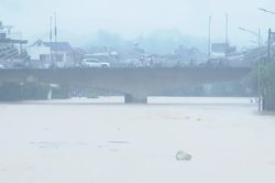 [Video] Báo động lũ trên hạ lưu sông Thương, sông Lục Nam