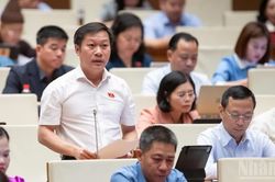 Đại biểu Quốc hội đề nghị ưu tiên bố trí nguồn lực cho chính sách tiền lương