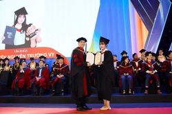 Trường đại học Quốc tế Miền Đông tổ chức Lễ tốt nghiệp 2026 cho sinh viên